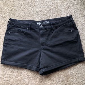 Mossimo Target high rise midi black denim shorts